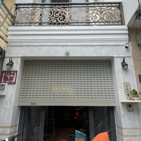 Cửa cuốn nhà phố Alpha door