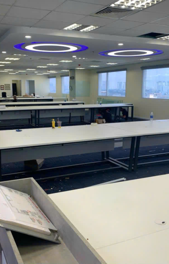 Thi công vách ngăn văn phòng