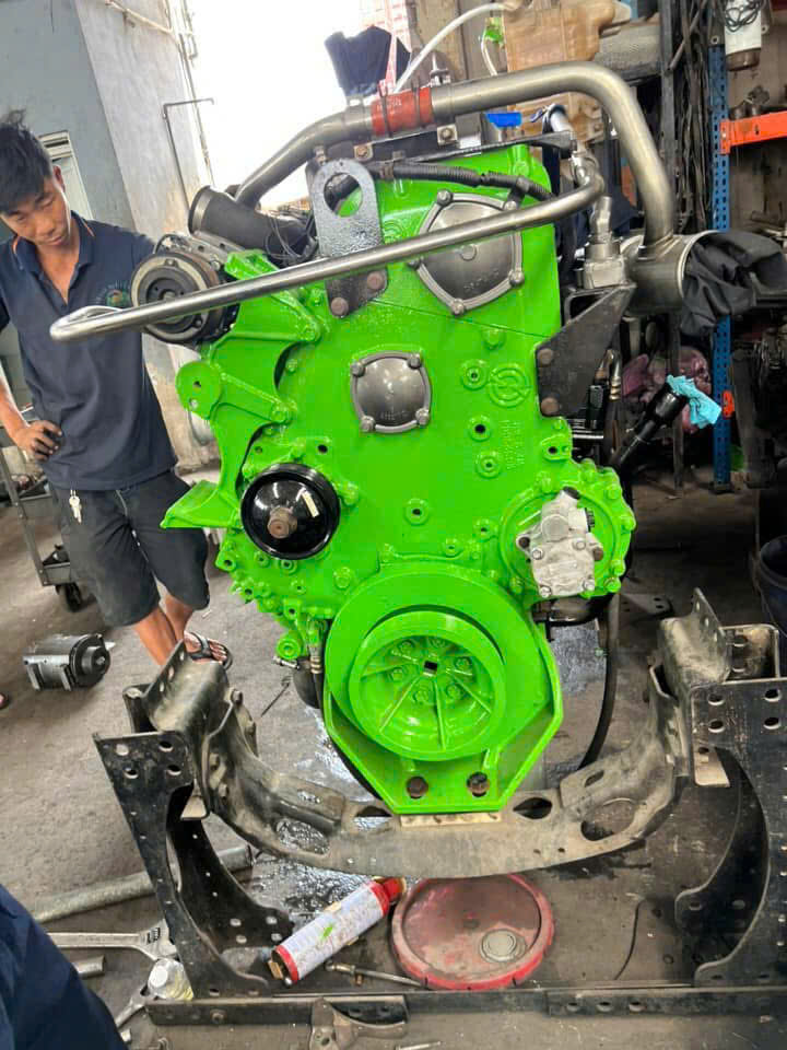 sửa chữa xe đầu kéo