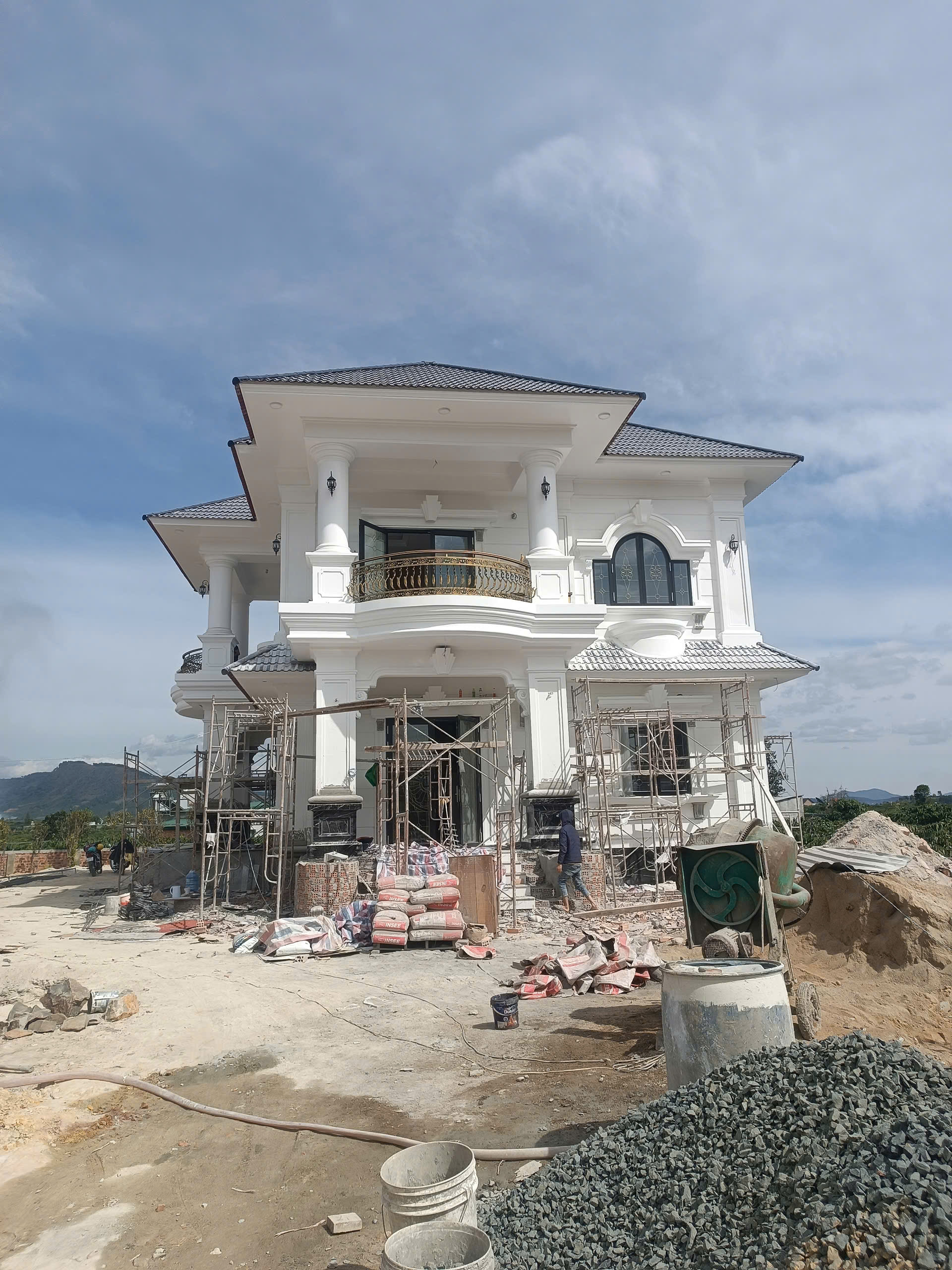 Biệt thự tân cổ điển tại Bình Thạnh - Gia Khang